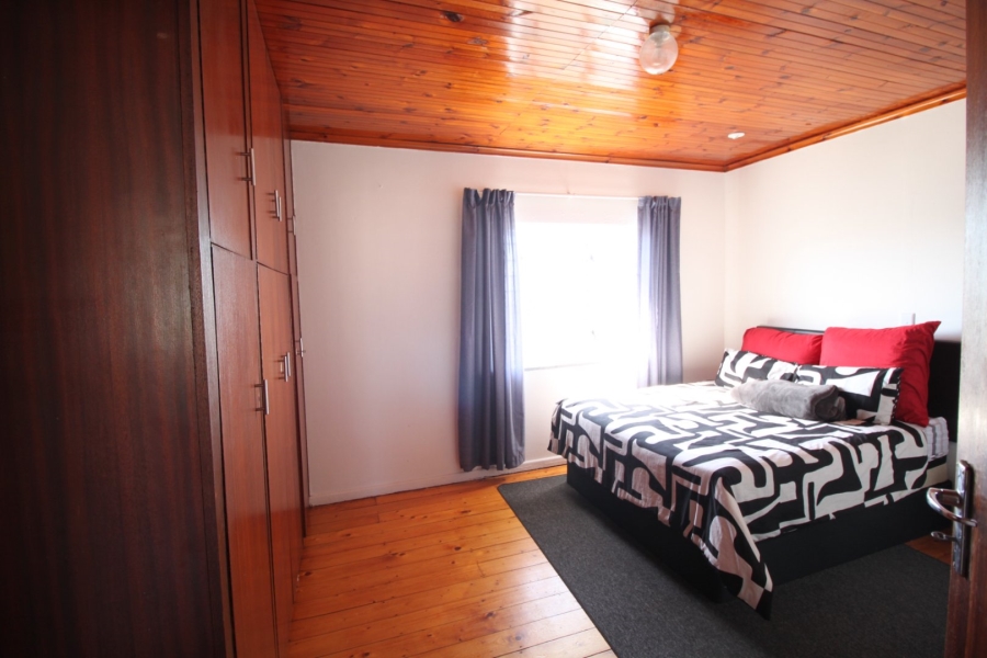 2 Bedroom Property for Sale in Perridgevale Eastern Cape